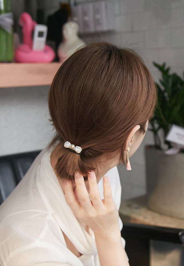 キラキラキュービックのパヴェ リボンのヘアゴム Guequo ゲッコー ちょっとドレッシー ちょっとリーズナブルなファッション アクセサリー通販