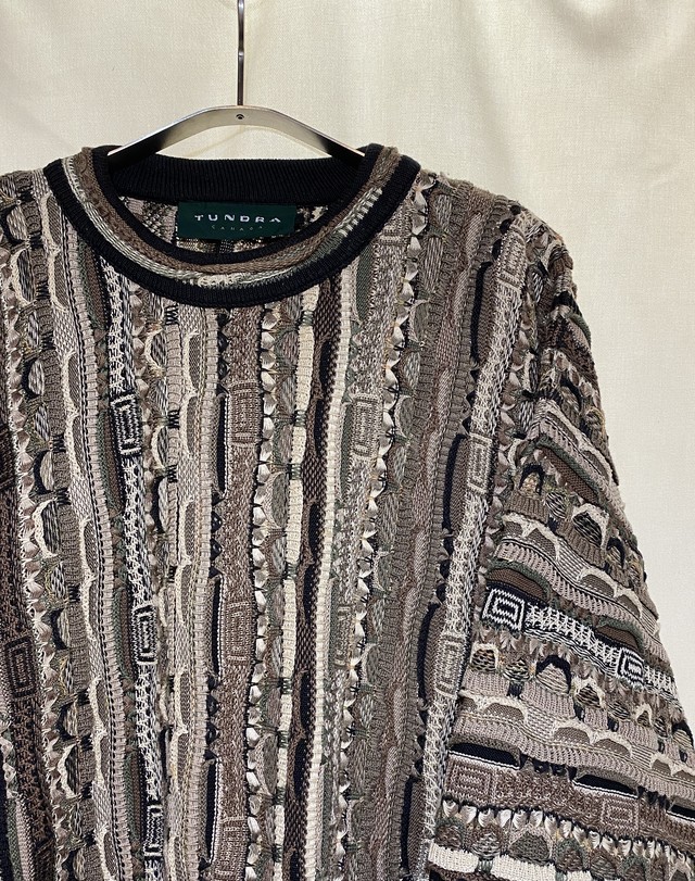 L 90 S 3dニット Tundra 総柄ニット セーター Small Cat スモールキャット