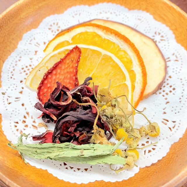 信州産りんごのドライフルーツハーブティー リラックスビューティ 5袋入 軽井沢ナチュラルフーズ