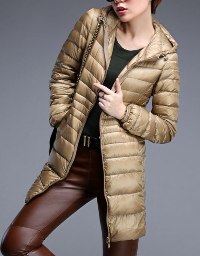 人気のファッショントレンド ロイヤリティフリーダウンコート レディース ショート丈 人気