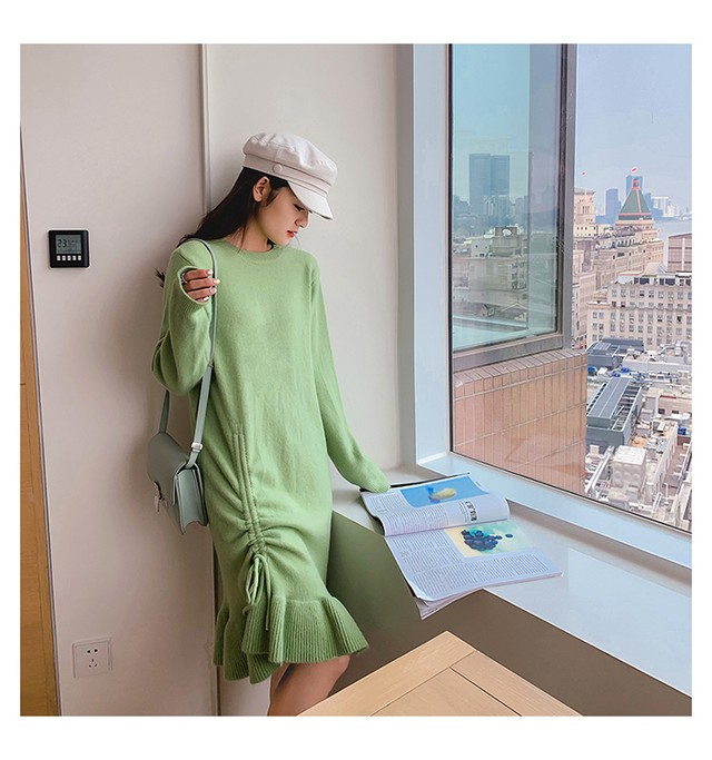 ニットワンピース ひざ丈ワンピース ラウンドネック 長袖 フレア 無地 シンプル カジュアル ガーリー レトロ 秋 冬 Fsk17 Alice Mode アリスモード