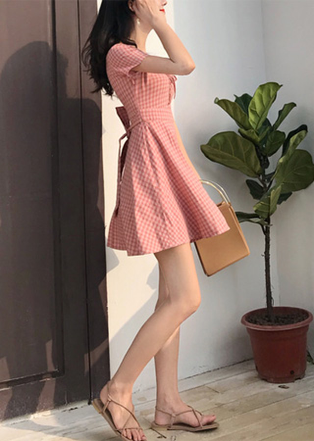 半袖 ワンピース ミニ丈 ピンク イエロー チェック ドレス 韓国 18 ハイウエスト Vネック スリム 春夏 可愛い カジュアル Jm5053 ワンピの里