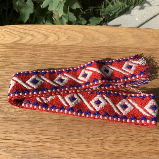 ドイツの古いチロリアンテープ Alt Und Neu サステナブル ビンテージ