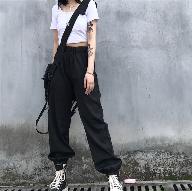 ブラックカジュアルパンツ レディース夏服韓国ファッションルーズメンズ ストリート 夏物 スタイル Museum Pleglad Demon