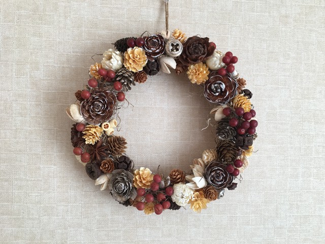 木の実とサンキライのリース Chocochipmint