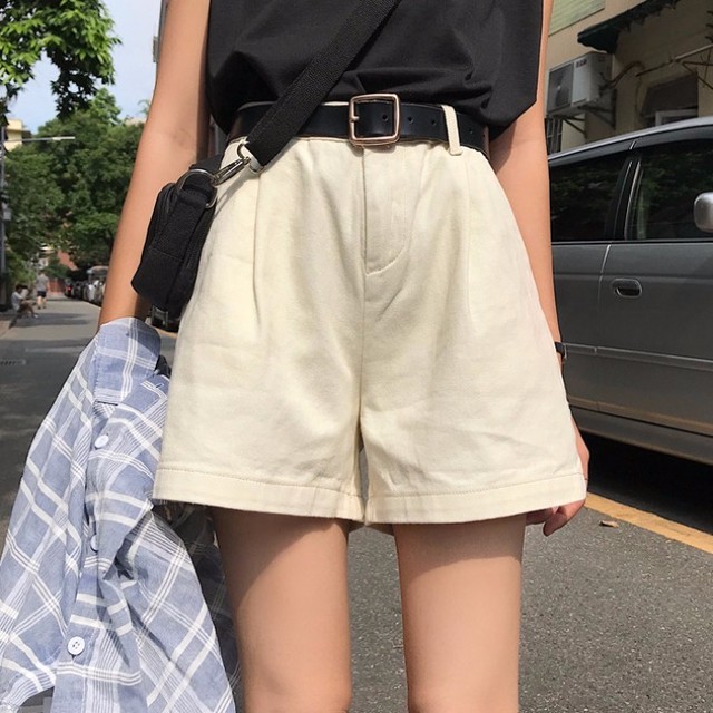 ショートパンツ シンプル 無地 大人カジュアル ベージュ ブラック ホワイト レディース ファッション 韓国 オルチャン Cocotown