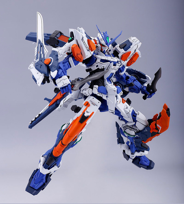 超激レア 限定1個お取り寄せ可能 廃盤 Doragon Momoco Mg 1 100 Mbf P03 Third ガンダムアストレイ ブルーフレームサード Mbf P03r ブルーフレーム セカンドリバイ ガンプライク