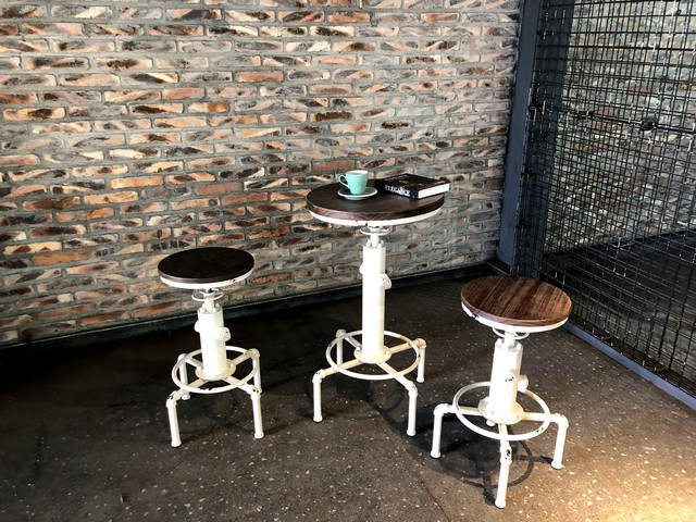 Smoky Bar Table WH / ヴィンテージスタイル スモーキー バーテーブル / ホワイト