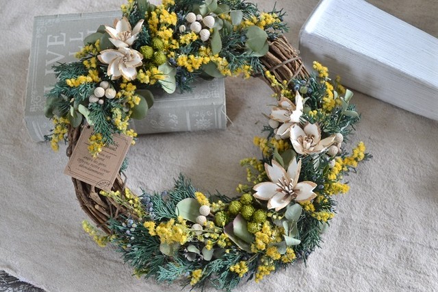 ソリダコの春満載wreath Cosy 花時間