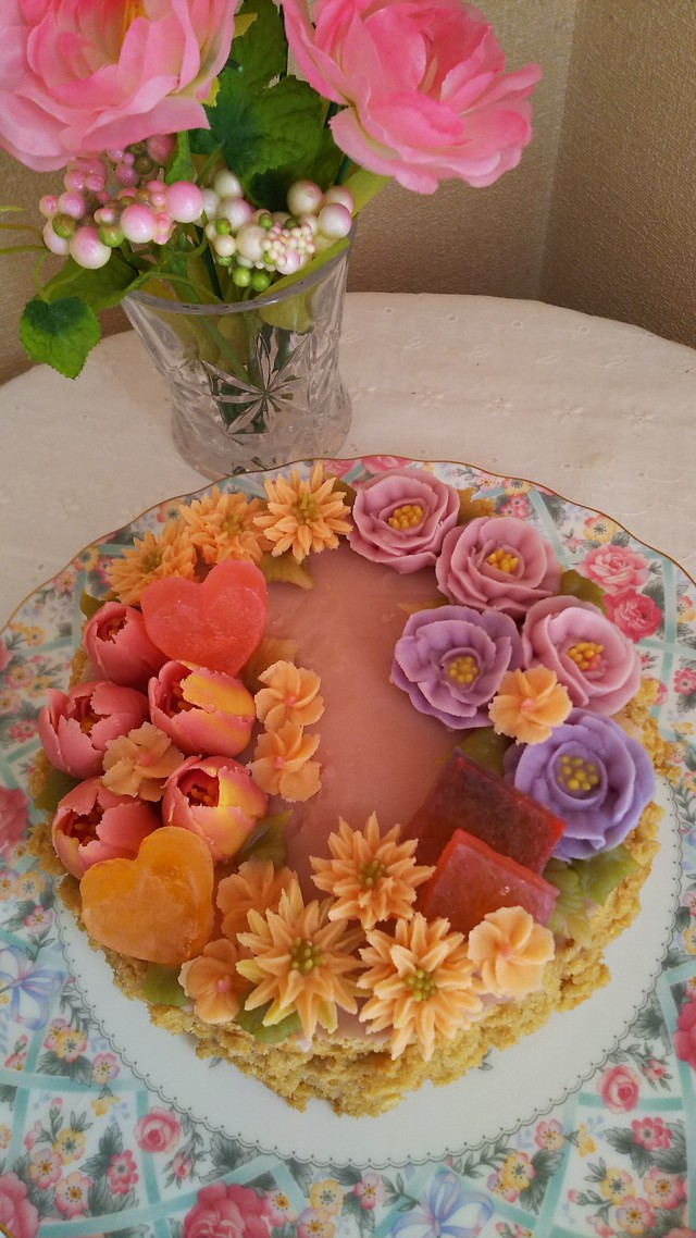 バレンタイン フラワーデザインケーキa5号 アトリエ花かおり フラワーケーキ