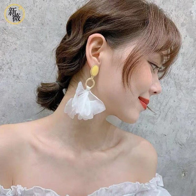 お花ピアス リボンピアス リボン さくらんぼん ピアス 安い プチプラ お花 韓国 蝶 ピアス 韓流 カラフル Sly Emoda Murua 流行り お洒落 可愛い Diva