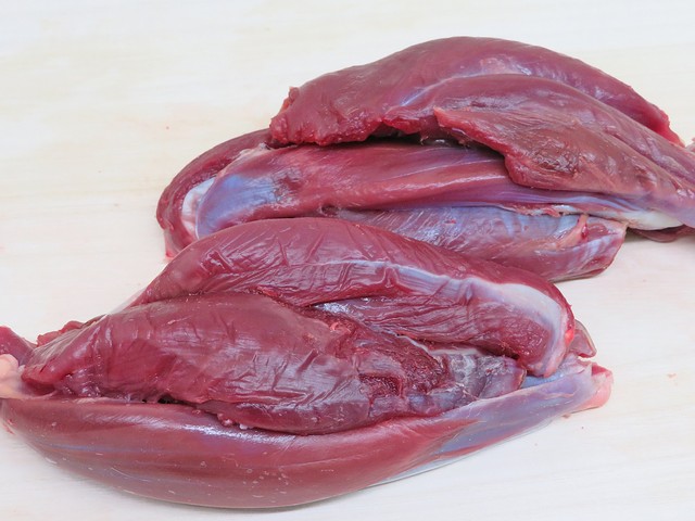鹿肉 スネ 500g前後