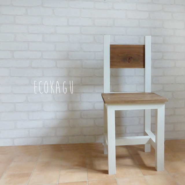 Chair チェアー 背もたれ椅子 飾り台にも 国産紀州材使用 Ecokagu エコカグ 国産無垢材 家具 学習机 絵本棚