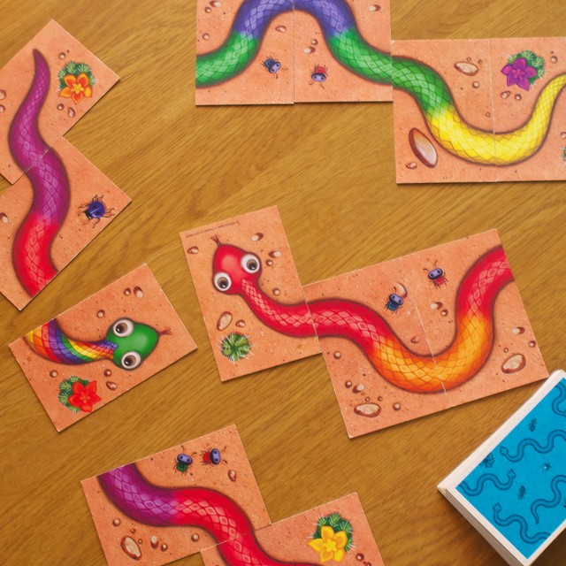 に じ いろ の へび