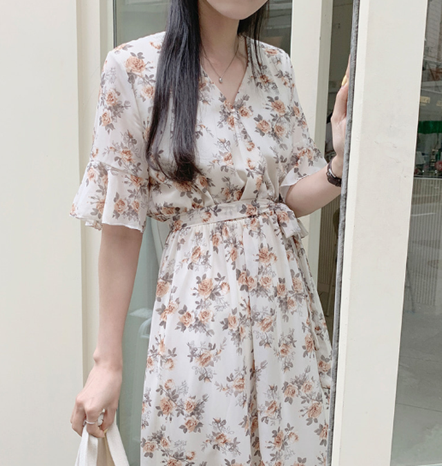 一部予約 ロング丈 マキシ丈 レトロワンピース Vネック 五分袖 トランペットスリーブ ひざ丈ワンピース Www Theashleycentre Co Uk