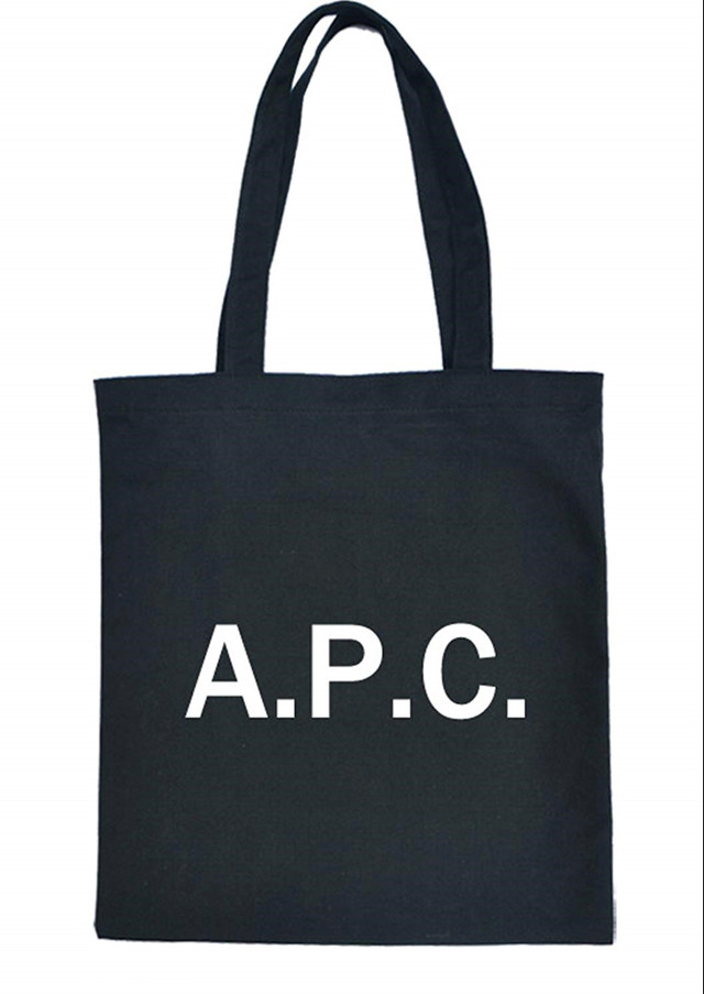 A P C アーペーセ トートバッグ インスタで人気の商品 ｂｕｒａ