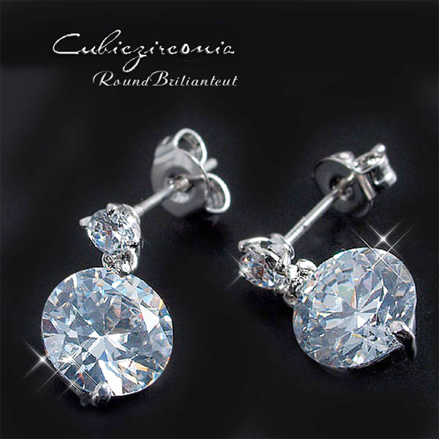 ☆数量限定再入荷☆【大粒2.5Ct!】★キュービックジルコニア・ラウンドブリリアントカットピアス★
