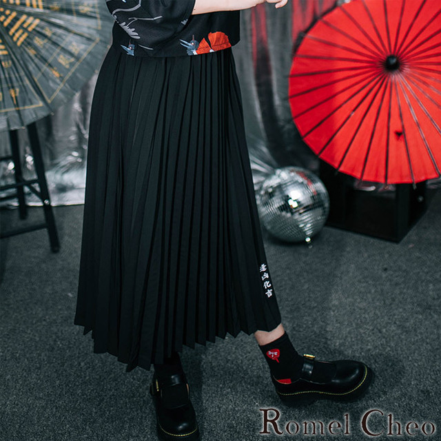 Romelcheo 文字入りシンプル黒スカート ギャザースカート タックスカート モントーン ロングスカート 和テイスト 和風 アジアン エスニック モダン 原宿系 青文字系 韓国 レディース ファッション カジュアル ロメルチェオ Romelcheo