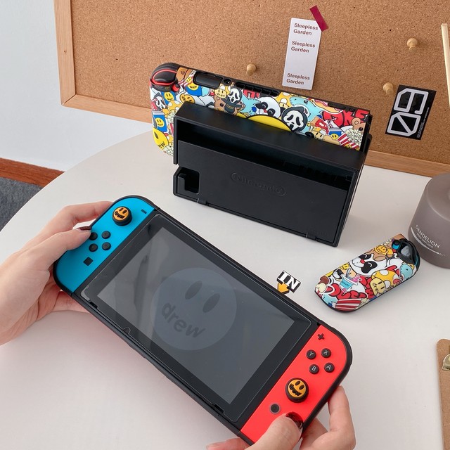 任天堂 Switch カバー 分体式 ニンテンドー スイッチ ケース Imd製法 Joy Con保護 カバー ジョイコンカバー 全面保護ケース かわいい Nintendo Switch専用 Drew 笑顔 かわいいairpodsケース Switchカバー Iphoneケース Airtagホルダー New I