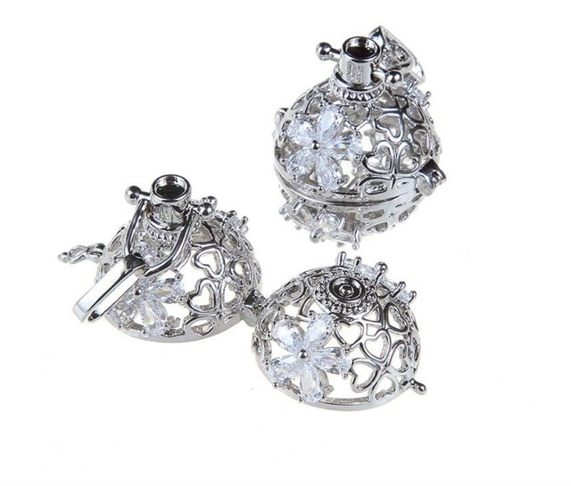 キラキラフラワーアロマネックレス ゴールド シルバー ローズゴールド ペンダント 香水 Lanaaroma