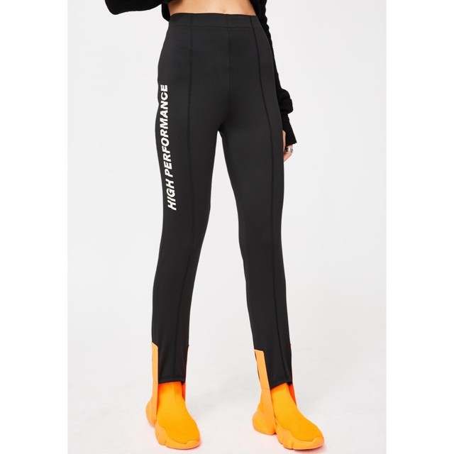 40 Off Dollskill High Performance Leggings セール 海外ファッション ドールズキル レギンス スパッツ レギンスコーデ レギンスファッション ワークアウト ヨガ ピラティス ダンス おうち時間 Showgirls Tokyo