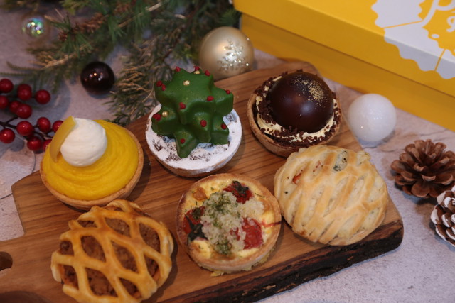 (店頭受取商品) HOLIDAY SEASON限定 クリスマスミニパイセット
