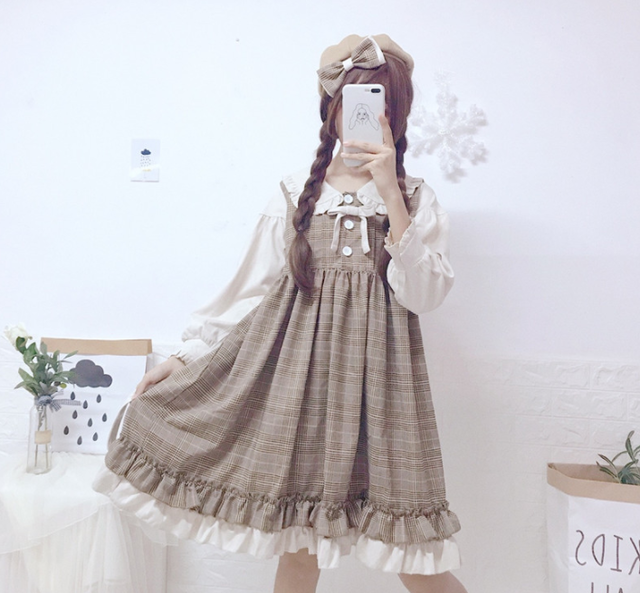 甘かわワンピース レイヤード風 ひざ丈 ワンピース ワンピース レディース レイヤード風 重ね着風 長袖 ひざ丈 スカート ロリータ ロリィタ フリル フリル襟 甘かわ かわいい レトロ カントリー風 10代 代 フリーサイズ 送料無料 韓国レディース キッズ