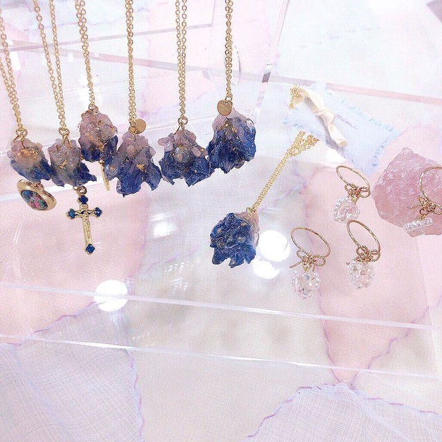 Delphinium Rosequarz Necklace 鉱石花 Mimi Web Store