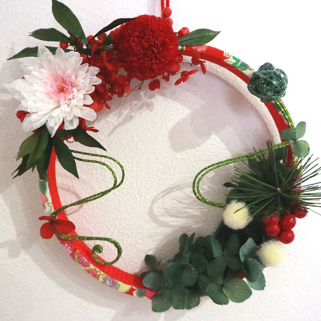 ちりめんモダンリース 小 レッド Liley Craftworks