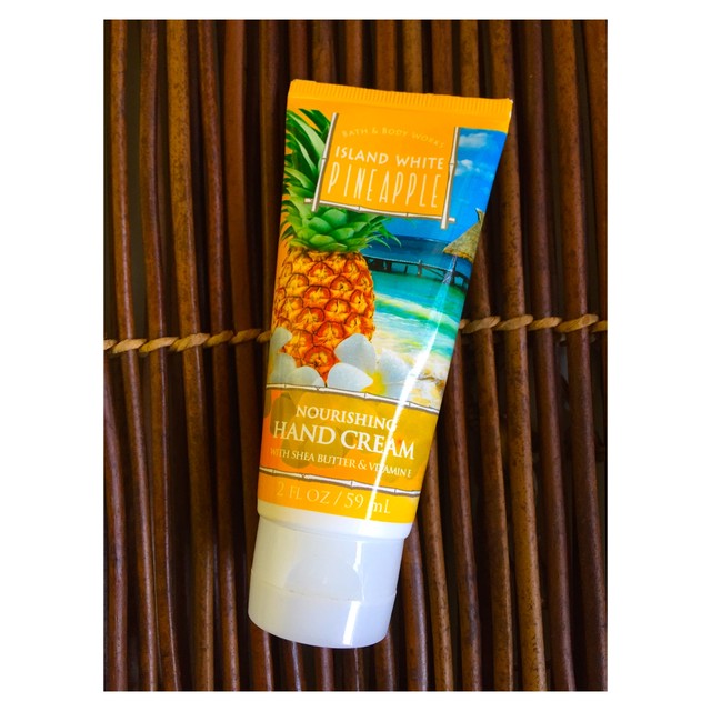 Bathandbodyworksハンドクリームバスアンドボディーワークス Caliphat