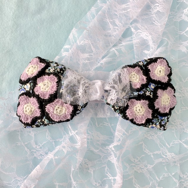 花咲くヘアバンド 白 金髪ついんてーる