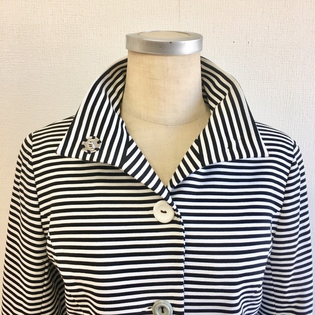 セール価格 リメイク服 コットン素材リメイク立ち襟ジャケット 白黒 サイズフリーs M 9号 裏地付き Art Decoms Pipe