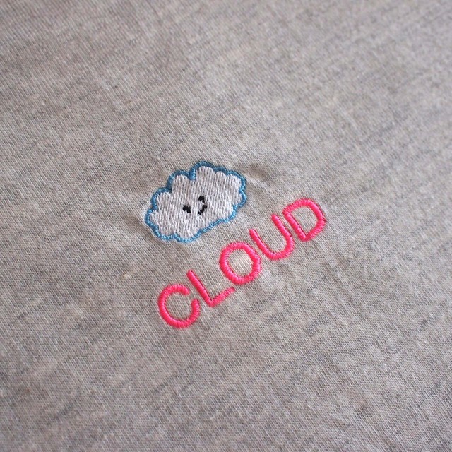 Manto イラスト刺繍tシャツ もくもく雲とグレー Mantosasebo6