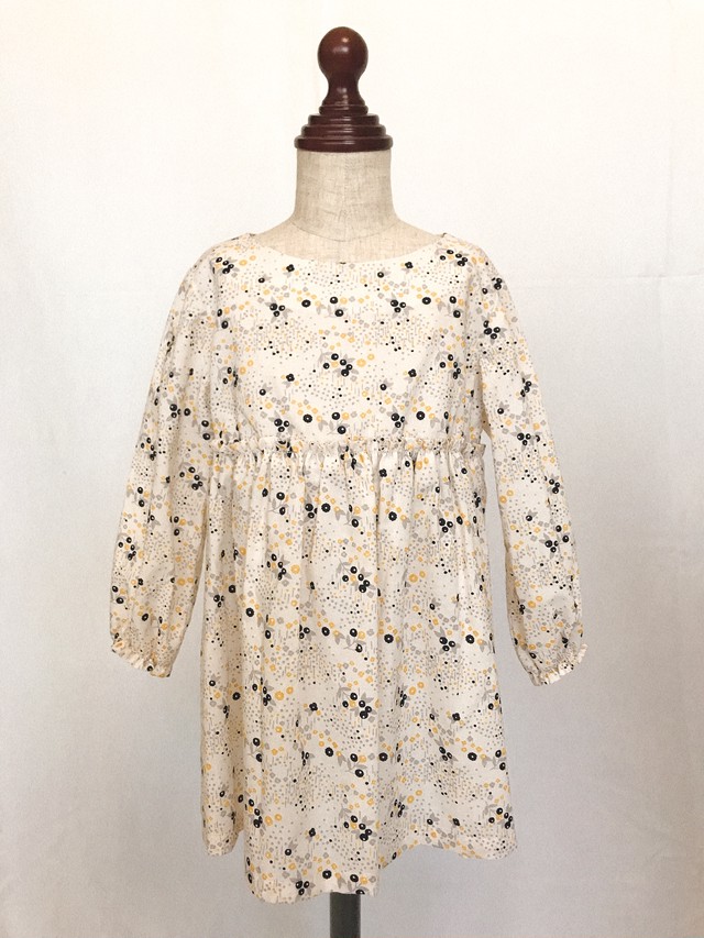 パフスリーブワンピース 白プリント柄 90cm 子供服 Kodomo Couture シンプルでおしゃれな子供服 ベビー キッズウェアの通販