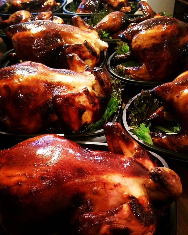 定価から 割 店頭受け渡し限定 釜焼き クリスマスチキン 丸焼き 限定販売 たねさん 釜焼きチャーシューと中国茶