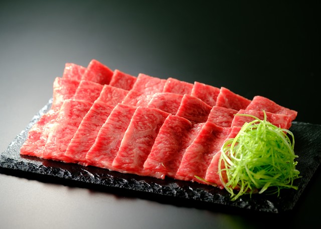 【厳選】鳥取和牛もも肉(焼肉用)