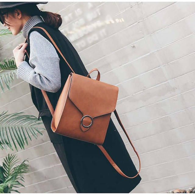 リュック レディース 大人 大容量 リュックサック おしゃれ レザーバッグ バッグ 肩掛け 無地 シンプル 大人 黒 バックパック Infini Arc En Ciel