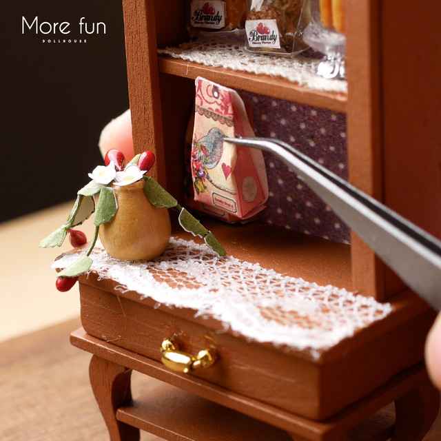 ミニチュア ドールハウス 手作りキット 飾り棚 X 009 More Fun合同会社