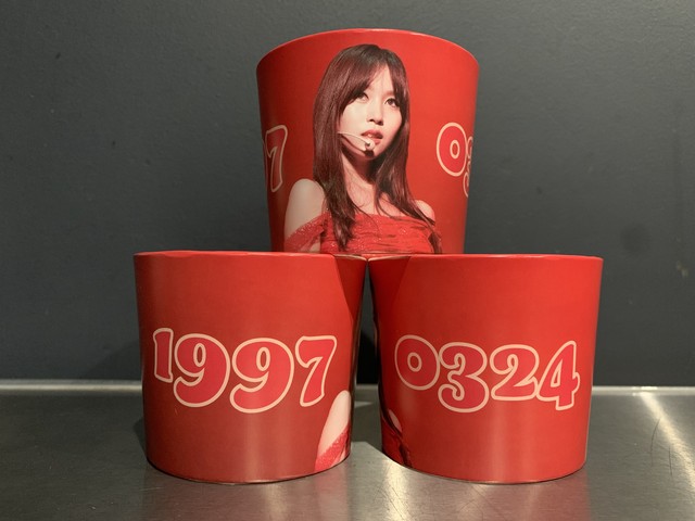 Twice ミナ カップホルダー 003 付きドリンクチケット Cafe The Standard