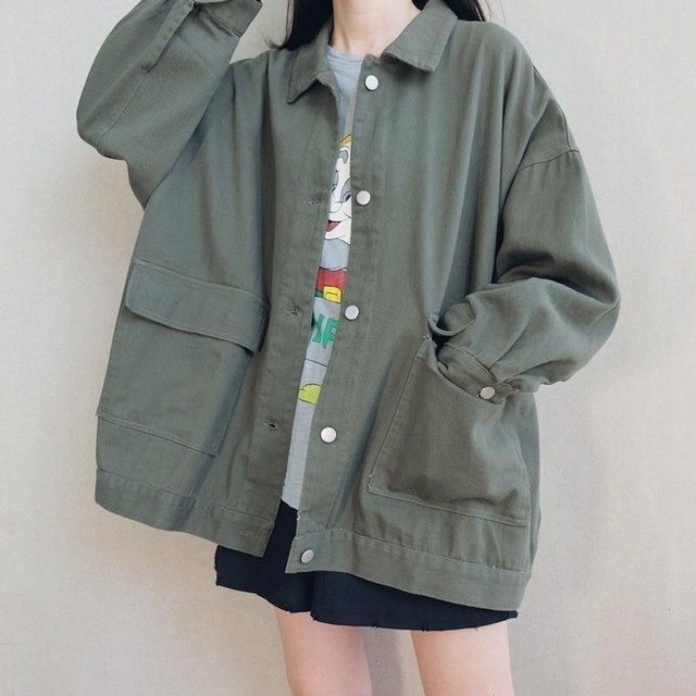 ストリートガールのツーリングジャケット