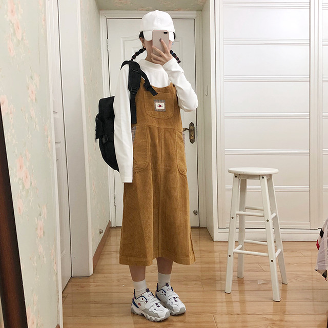 〈カフェシリーズ〉りんごのコーデュロイジャンパースカート【apple corduroy jamper skirt】