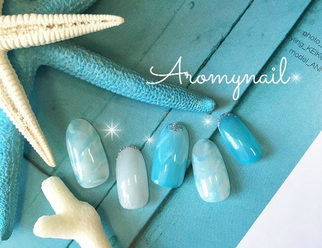 0077 クリアブルー ホワイト大理石ネイル Aromynail