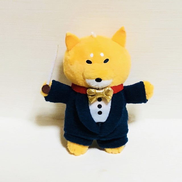 柴犬ラク ぬいぐるみキーホルダー(指揮者ラク)