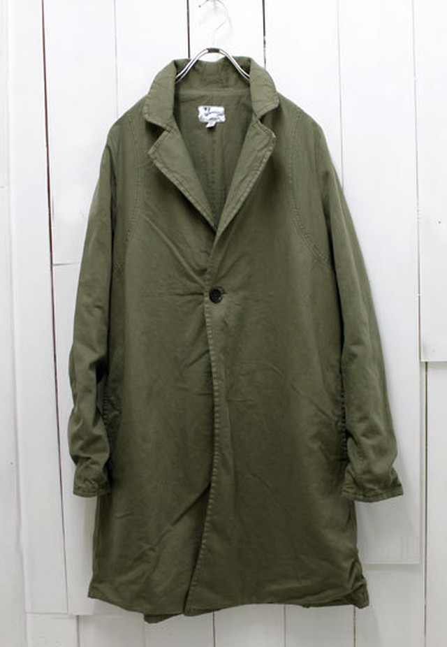 霧 便利さ 翻訳者 Yarmo コート 分類する メロドラマティック モルヒネ