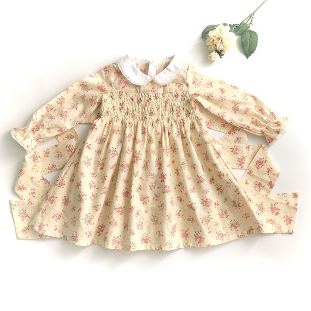 在庫size80 仕立屋コラボ パステルイエロー シャーリング ワンピース Heart Spring スモッキングワンピースと可愛い子供服