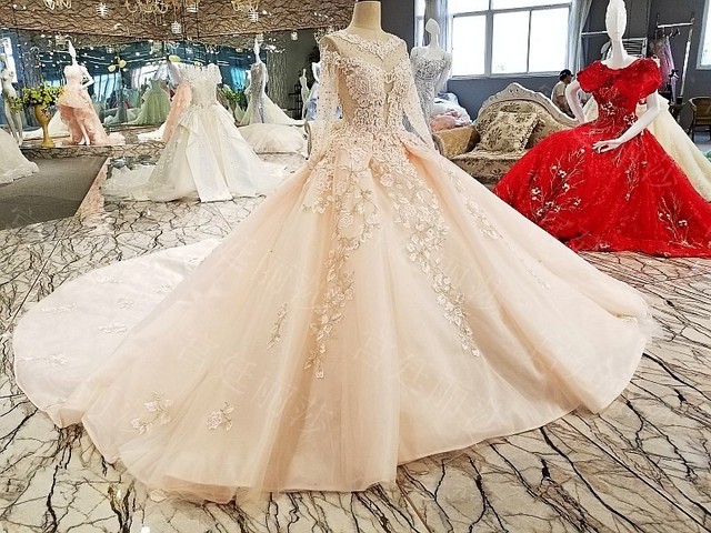 素敵なウエディングドレス カラードレス 予約作製 ピンクと白2択1 床付くタイプとトレーンタイプ2種類 サイズオーダー対応 Cinderelladress