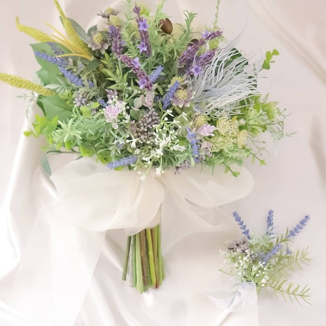 送料無料 2wayカラー グリーンとラベンダーの ナチュラルクラッチブーケ 造花ブーケ 花束 結婚式 プロテアブーケ シフォンふわふわリボン ウェディングブーケ Flurparet Bouquet