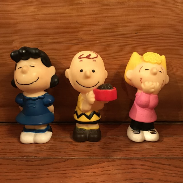 サリー Sally ソフビ人形 ピーナッツフィギュア アメトイ Honey Antique ヴィンテージ アメリカン雑貨 アンティーク アメトイ インテリア小物 ミールトイのお店