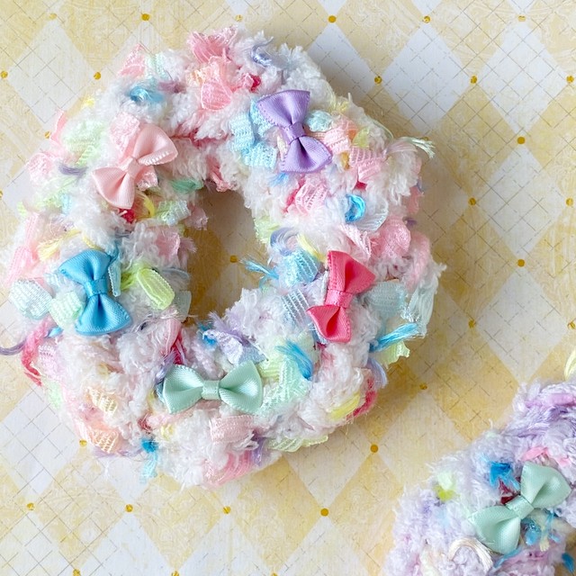 もこもこ シュシュ ピンク きらきら Carnival