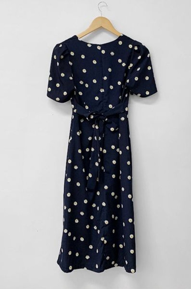 取り寄せ品 Vネック 半袖 デイジー柄 ミモレ丈 ワンピース Lavenderlane Fashion Shop